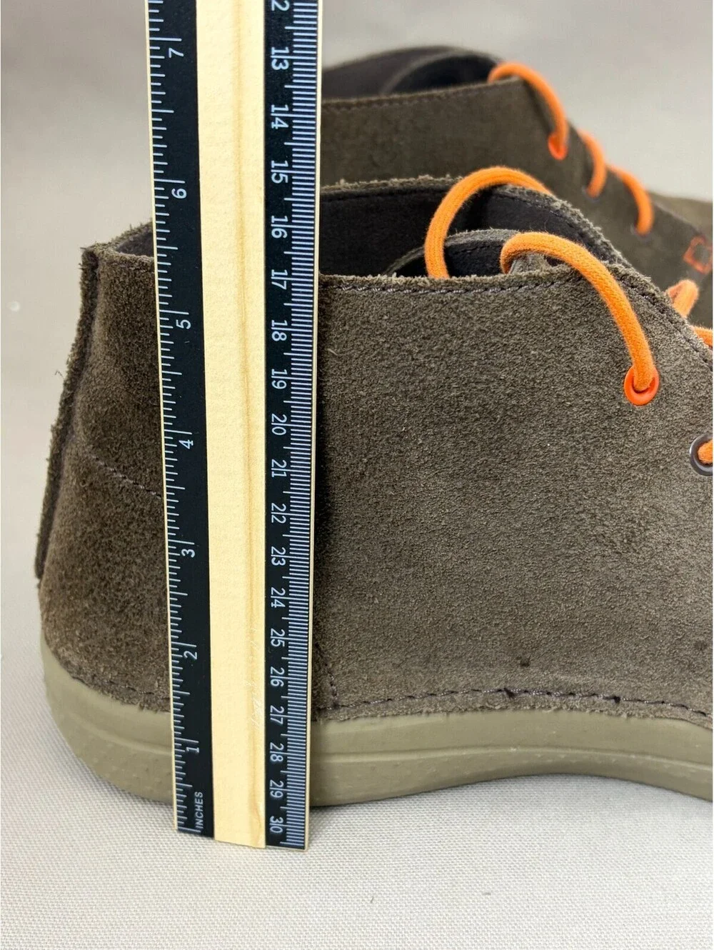 Crocs Mens 12 Suede Chukka Boots Ankle Desert Shoes Brown Orange Lace 14669